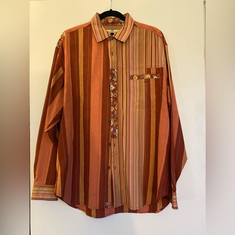 Tommy Bahama woman’s shirt